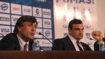 de regreso al pais, hablo el tecnico de los pumas: hoy los rivales nos respetan de regreso al pais, hablo el tecnico de los pumas: hoy los rivales nos respetan
