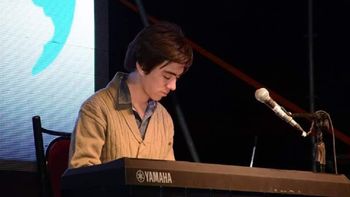 Tahiel Lucero, pianista argentino Tahiel Lucero, pianista argentino