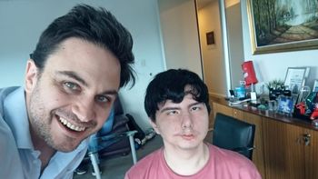 Joven con discapacidad no recibió la ayuda del sector privado que prometió Marra: tiene que hacer una colecta Joven con discapacidad no recibió la ayuda del sector privado que prometió Marra: tiene que hacer una colecta