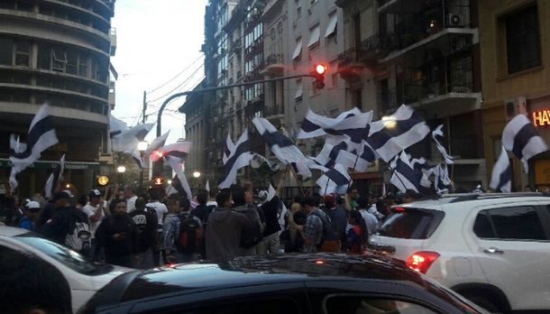 La manifestación fue pacífica (foto: Indios Quilmes)