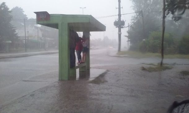 Se registró caída de granizo en La Plata