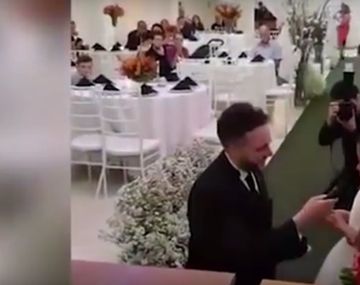 Se casó y emocionó a todos con el pedido que le hizo a su hijastra