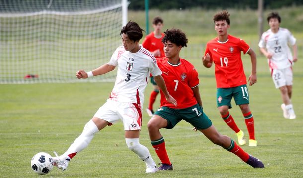 CR7 junior, a la cancha: el hijo de Cristiano Ronaldo debutó en la Sub 15 de Portugal