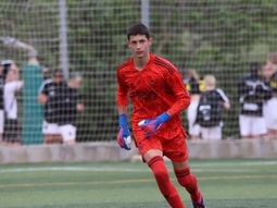 el arquero de 15 anos del real madrid que fue convocado por la seleccion argentina sub-17