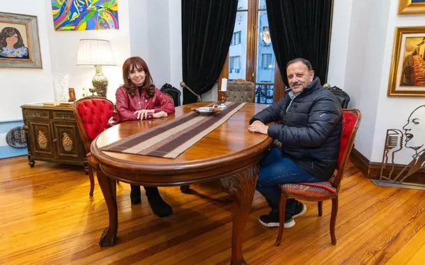 Cristina recibió al riojano Ricardo Quintela.