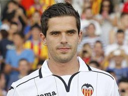 velez hara un intento por contratar a fernando gago velez hara un intento por contratar a fernando gago