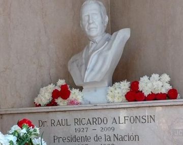 La UCR le hará un homenaje a Raúl Alfonsín a 13 años de su muerte