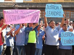 Velatorio de Leandro Alcaraz, el colectivero de la línea 620 asesinado