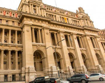 Alerta en Tribunales por una amenaza de bomba: evacuaron al personal