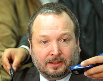 Sabbatella: Sólo el Grupo Clarín niega la adecuación