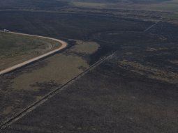 Alberto Fernández se encuentra en comunicación constante con Valdés