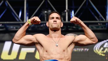 weidman y rousey retuvieron sus cinturones en el ufc 175 weidman y rousey retuvieron sus cinturones en el ufc 175