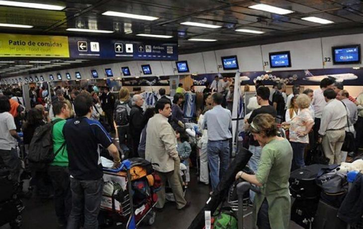 El temporal afectó la partida de unos 20 vuelos