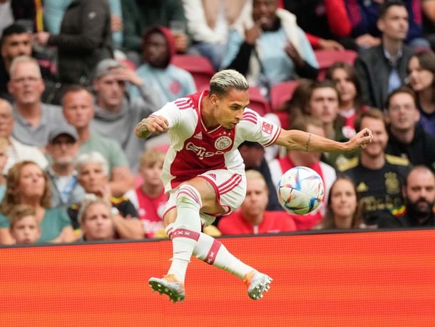 El brasileño Antony Santos.