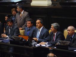 scioli volvio a reclamarle ayuda financiera al gobierno nacional scioli volvio a reclamarle ayuda financiera al gobierno nacional