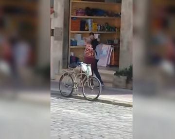 Bolsonaro felicitó a un policía que mató a un ladrón que tomó de rehén a una mujer de 83 años