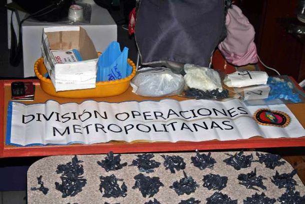 Detienen a una banda  que vendía droga en un colegio y un hospital