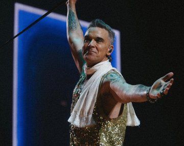 El mal momento de Robbie Williams por sus excesos del pasado