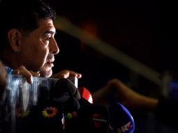 Maradona lamentó la muerte de Fidel Castro Maradona lamentó la muerte de Fidel Castro