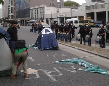 Tensión por protesta frente al Ministerio de Agricultura