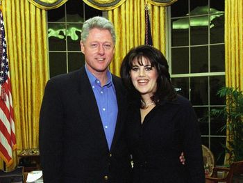 Bill Clinton, ex presidente de los Estados Unidos y M&oacute;nica Lewinsky