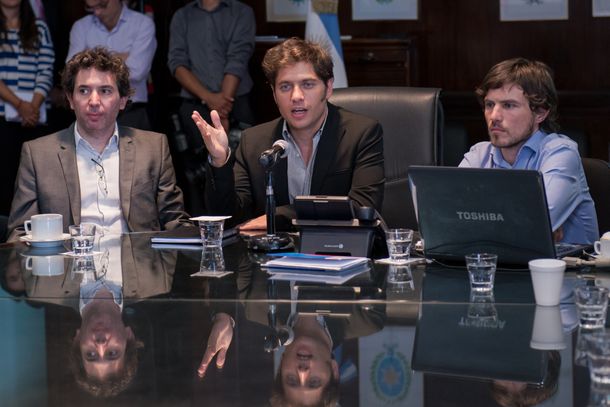 Costa aseguró que no autorizarán aumento de precios por cierre de paritarias