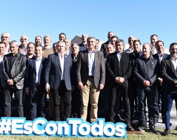 Los bonos subieron y bajó el riesgo país después del anuncio: el problema no somos nosotros