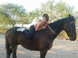 carlos casares: hallan ropa interior de la victima en la casa de su patron carlos casares: hallan ropa interior de la victima en la casa de su patron