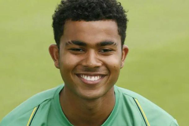 Innecesario: su hijo murió y en un hotel le hicieron un homenaje con un muñeco