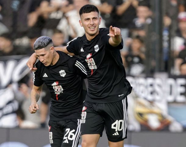 Fútbol libre por celular: cómo ver en vivo Deportivo Riestra vs. Banfield