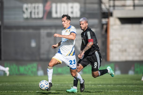 Torneo Apertura: Deportivo Riestra igualó sin goles ante Rosario Central