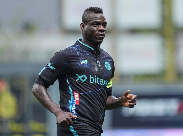 Mario Balotelli está muy cerca de jugar en un gigante sudamericano con DT argentino