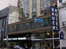 Macri vetó la expropiación del hotel Bauen Macri vetó la expropiación del hotel Bauen