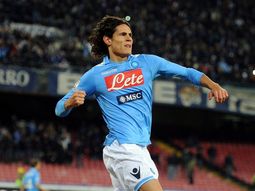 en napoli suenan con un last dance de cavani tras la lesion de lukaku en napoli suenan con un last dance de cavani tras la lesion de lukaku