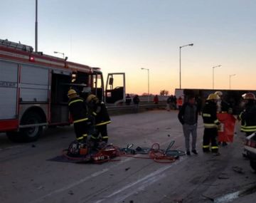 A contramano y a toda velocidad por la autopista: un hombre provocó una tragedia