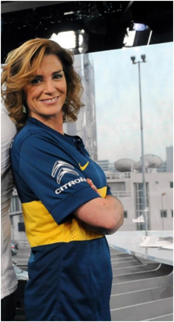 Débora Pérez Volpin con la camiseta de Boca