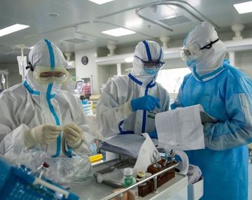 Científicos descubrieron que el coronavirus permanece activo en la piel durante 9 horas
