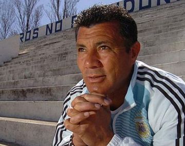 Internaron de urgencia a Carlos el Loco Enrique: qué le pasó y cómo se encuentra