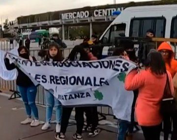Buenos Aires colapsada por protestas en el centro porteño y en la autopista Riccheri