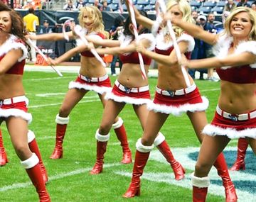 Las porristas más sexys para la llegada de la Navidad