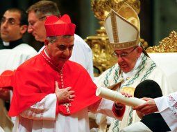 un cardenal al que francisco obligo a renunciar quiere votar al proximo papa un cardenal al que francisco obligo a renunciar quiere votar al proximo papa