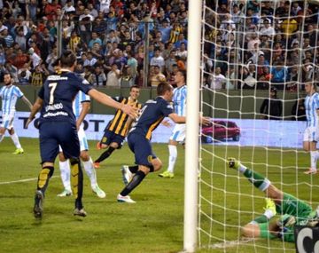 Rosario Central se aferra a un histórico dominio ante Racing en cruces decisivos