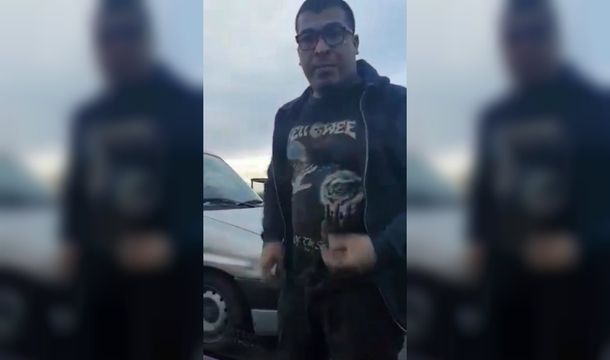 Furia y temor en la autopista: la chocó, le pateó el auto y la persiguió