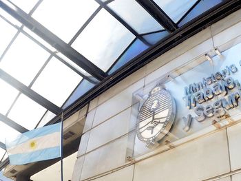 Alarma en el edificio del Ministerio de Trabajo por la detección de contagios de coronavirus