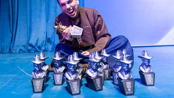 Milo J, ganador del Premio Gardel de Oro. Foto de Agustin Dusserre & Ignacio Arnedo Milo J, ganador del Premio Gardel de Oro. Foto de Agustin Dusserre & Ignacio Arnedo