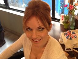 Geri Halliwell, feliz después de los 30 Geri Halliwell, feliz después de los 30