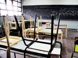 paro docente en tres provincias por reclamo salarial paro docente en tres provincias por reclamo salarial