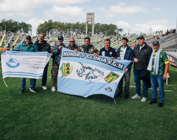El homenaje de Aldosivi a los Veteranos de Malvinas en la previa al partido con Estudiantes R.C.