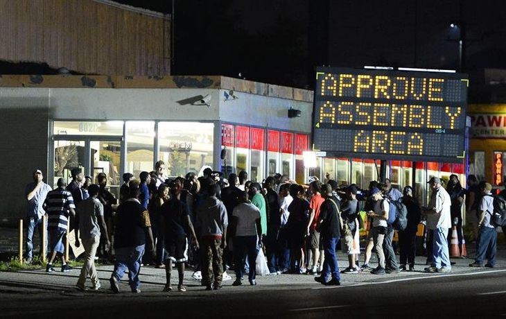 Luego de doce días de tensión racial, volvió la paz a Missouri