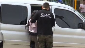 video: asi encontraron a layla en una plaza de flores video: asi encontraron a layla en una plaza de flores